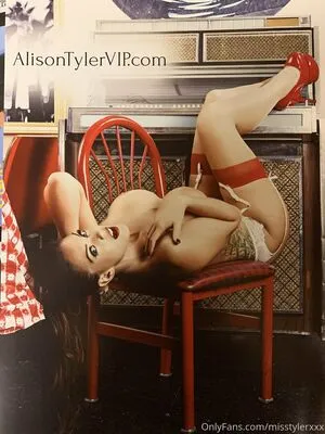 Alison Tyler / 6feetofsunshine / misstylerxxx фото голая #0072