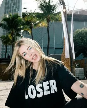 Alison Wonderland / alisonwonderland / allywonder фото голая #0002
