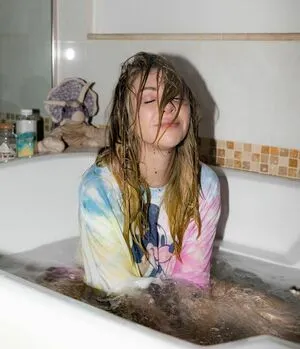 Alison Wonderland / alisonwonderland / allywonder nude photo #0016