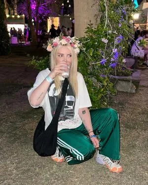 Alison Wonderland / alisonwonderland / allywonder фото голая #0058