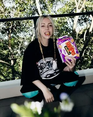 Alison Wonderland / alisonwonderland / allywonder фото голая #0064