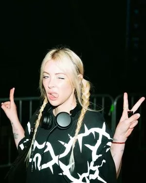 Alison Wonderland / alisonwonderland / allywonder фото голая #0076