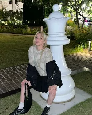 Alison Wonderland / alisonwonderland / allywonder фото голая #0077