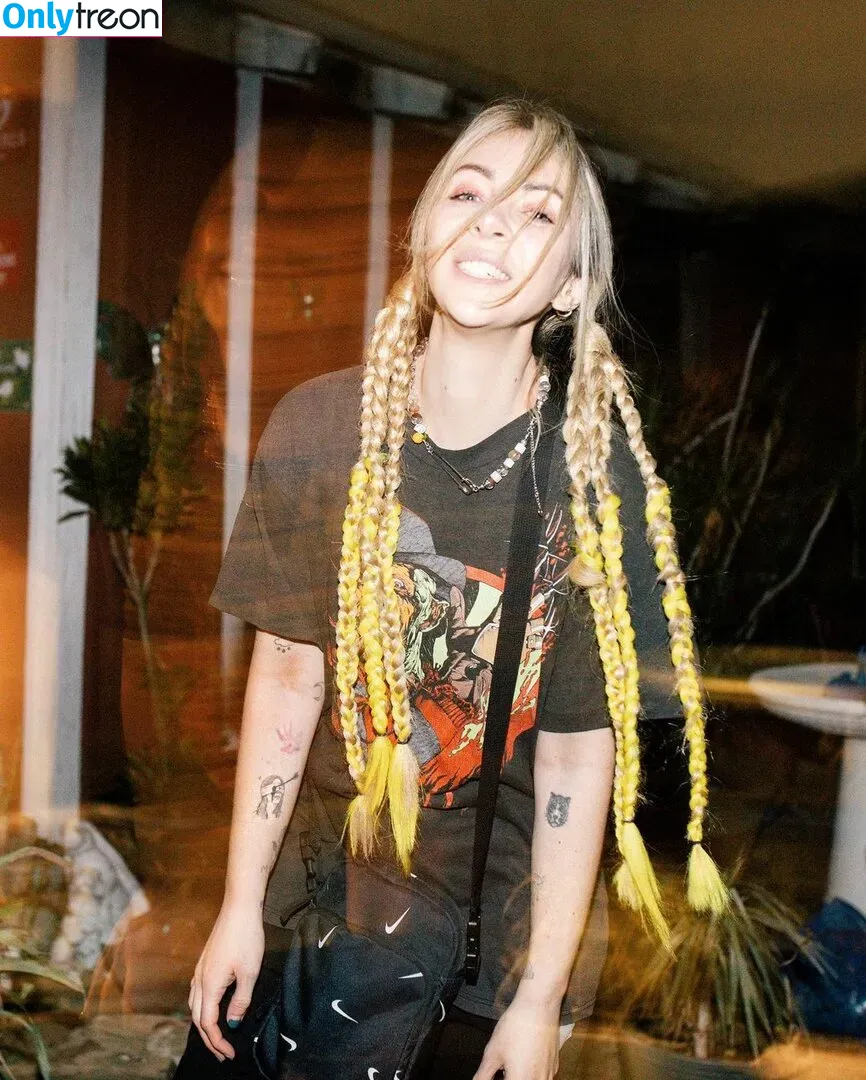 Alison Wonderland nude photo #0031 (alisonwonderland / allywonder)