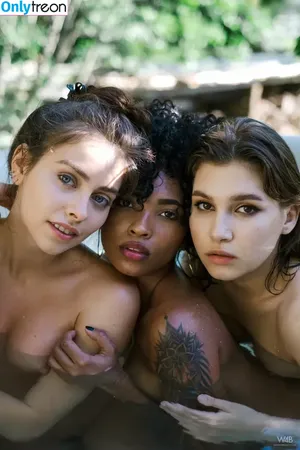 Alissa Foxy / Victoria Garin / alissa__foxy / alissa_foxy nude photo #4524