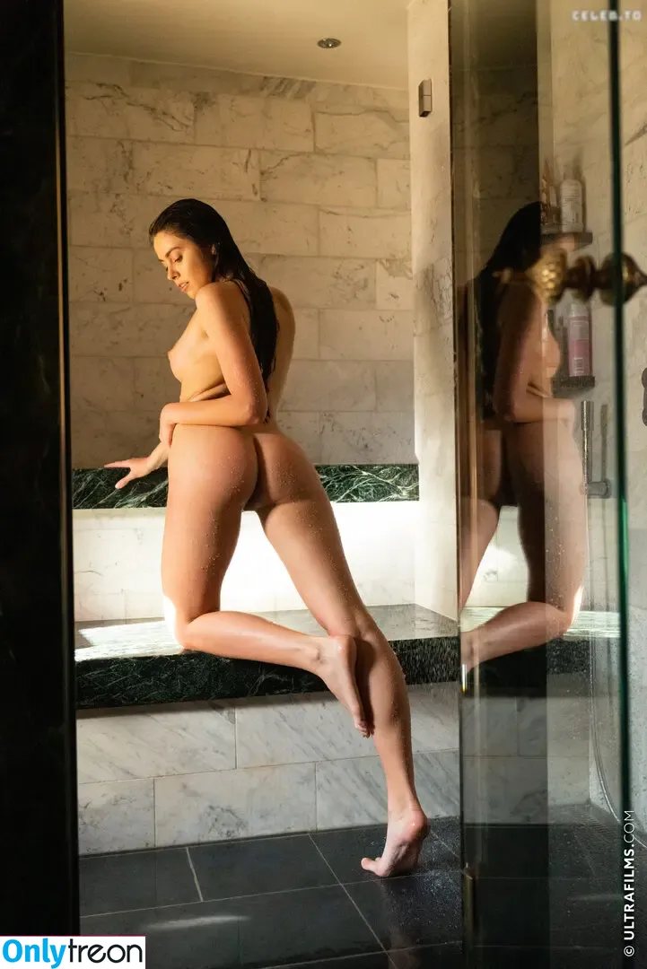 Alissa Foxy nude photo #4580 (Victoria Garin / alissa__foxy / alissa_foxy)