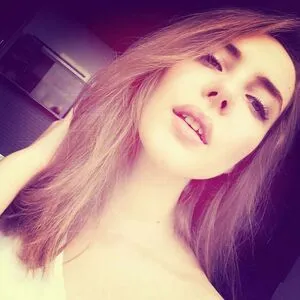 Alissa Strekozova / alissaofficial_ фото голая #0005