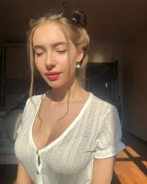 Alissa Strekozova / alissaofficial_ фото голая #0007