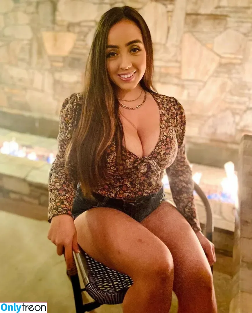 Alissandra Segura nude photo #0034 (findingalice / itsalisegura)