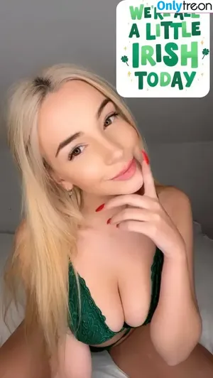 alissaquinn / Alissa / realalyssaquinn nude photo #1504