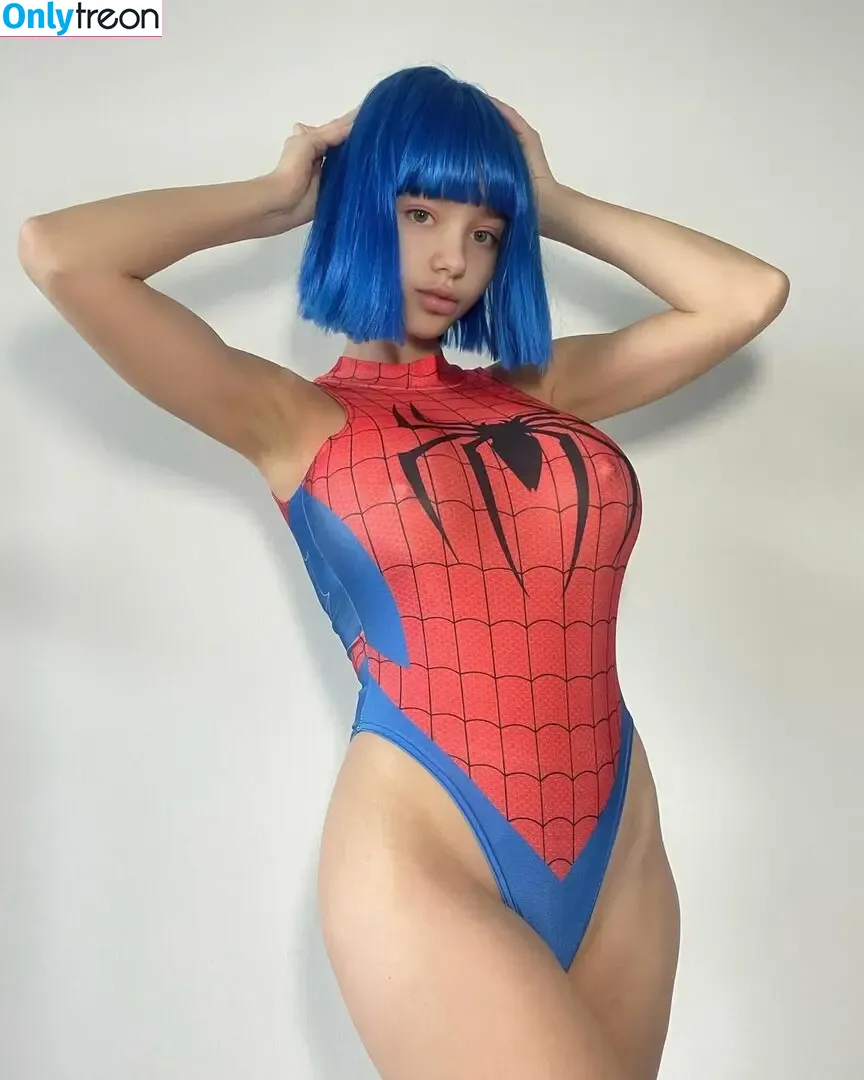 alissiababe nude photo #0014 (alissiababee)