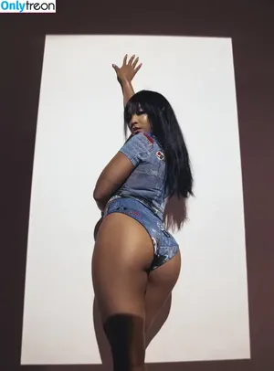 Aliya Janell Brinson / thealiyajanell nude photo #0004