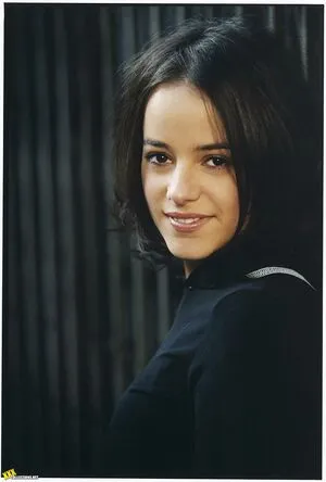 Alizee / alizeeofficiel / alizeesanzeth фото голая #0062