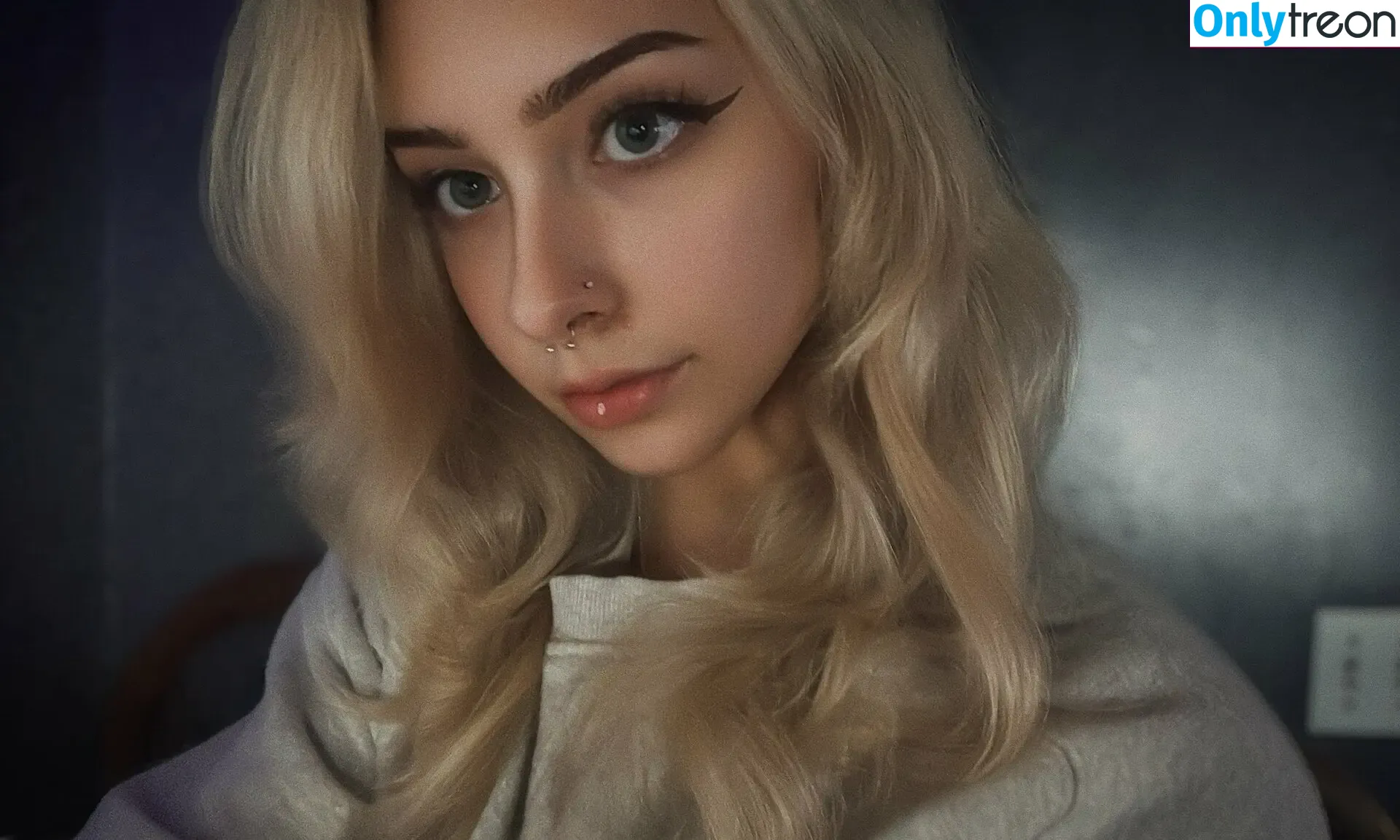 all4cassie голая photo #0002 (all.4.cassie)