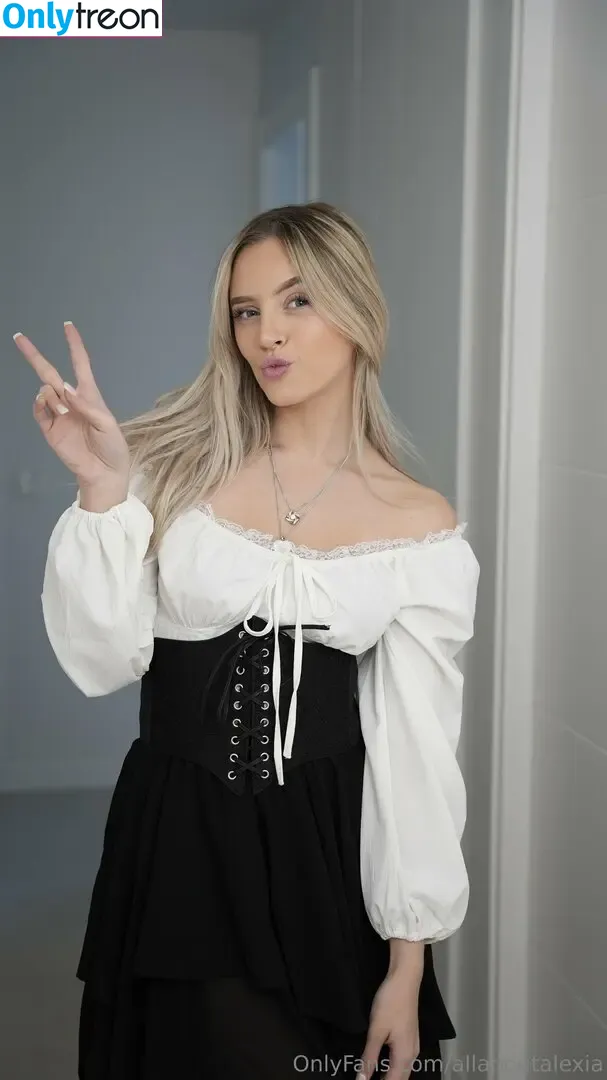 allaboutalexia nude photo #0011 (allaboutalexia)
