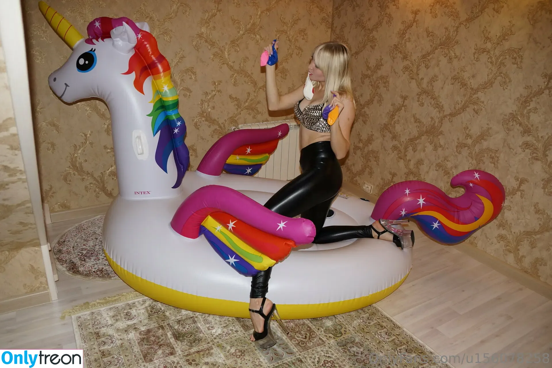 allatexa nude photo #0008 (allatexa)