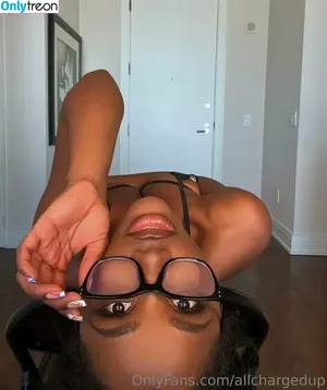 Allchargedup / Ashley Christen / sashafoxyy / toned_ash nude photo #0118
