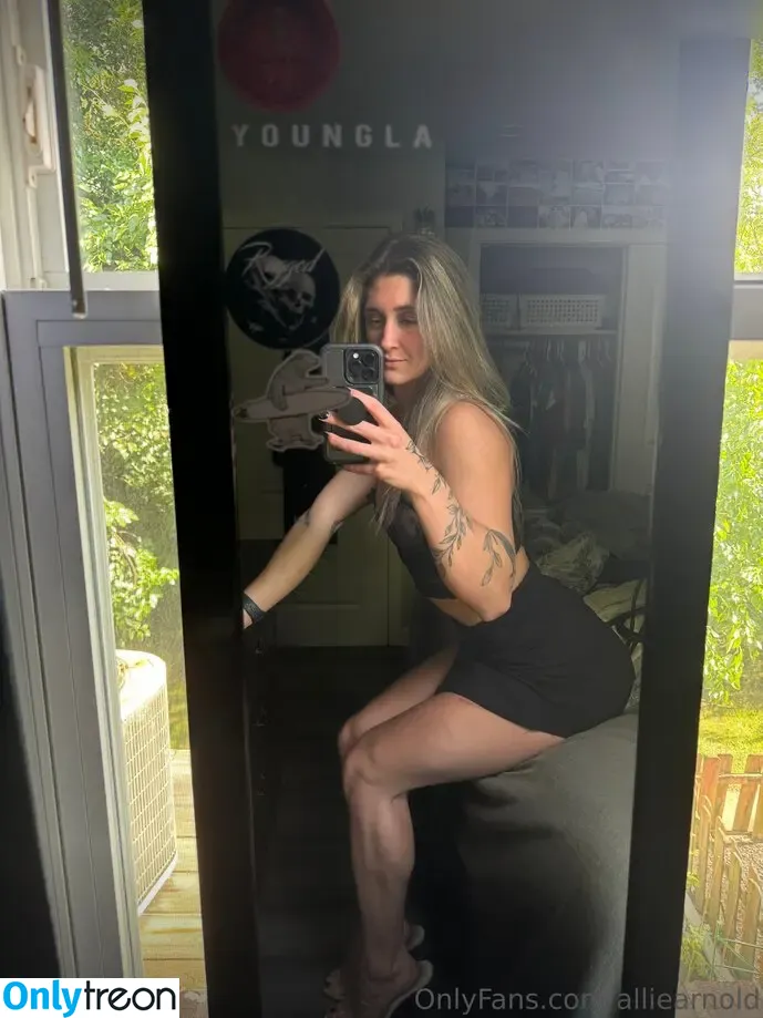 Allie Arnold nude photo #0025 (alliearnoldlifting)