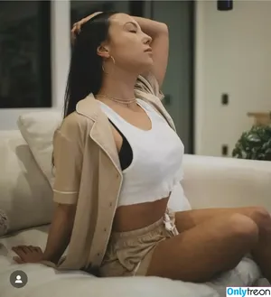 Allie Dimeco / missalliedimeco nude photo #0073
