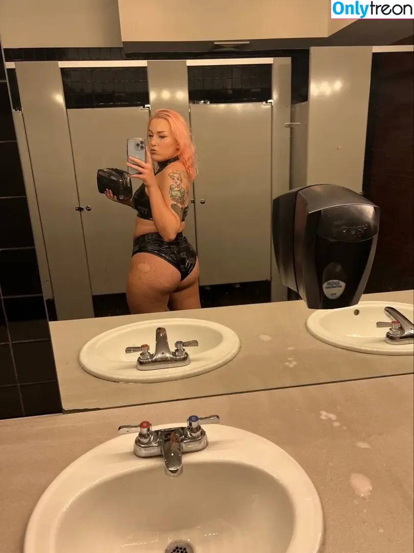 Allie Katch голая photo #0250 (thealliekatch)
