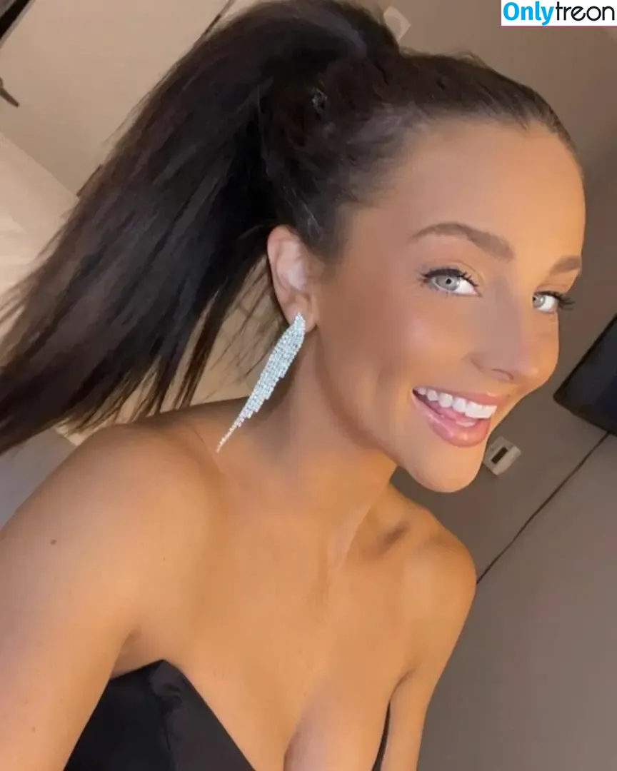 Allie Rosadino nude photo #0069 (allierosadino)
