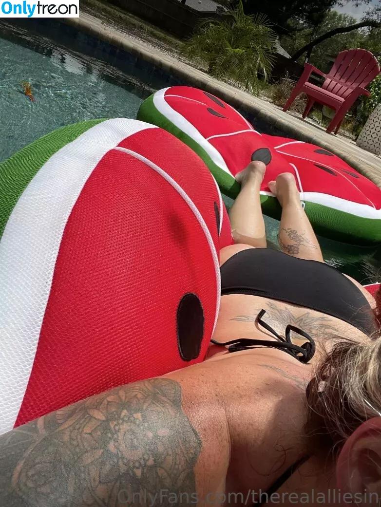 Allie Sin nude photo #0007 (Therealalliesin / sin_allie)