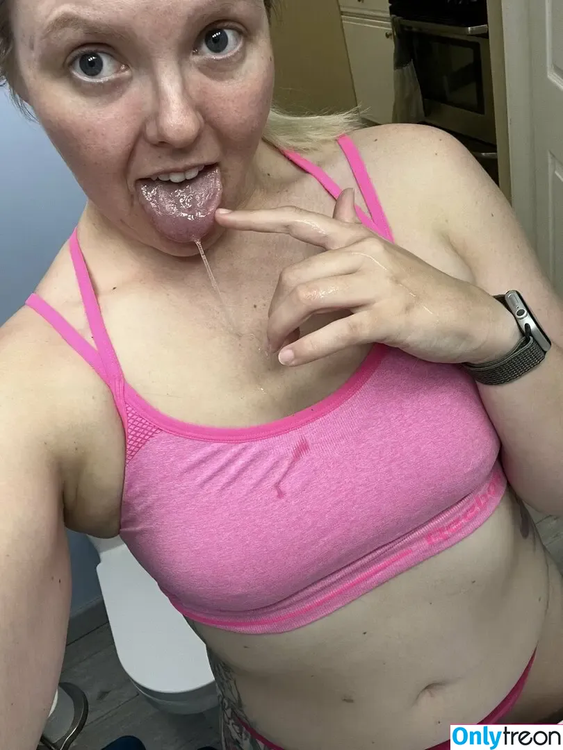 alliemae nude photo #0004 (alliemae21 / defaultprogrammer)
