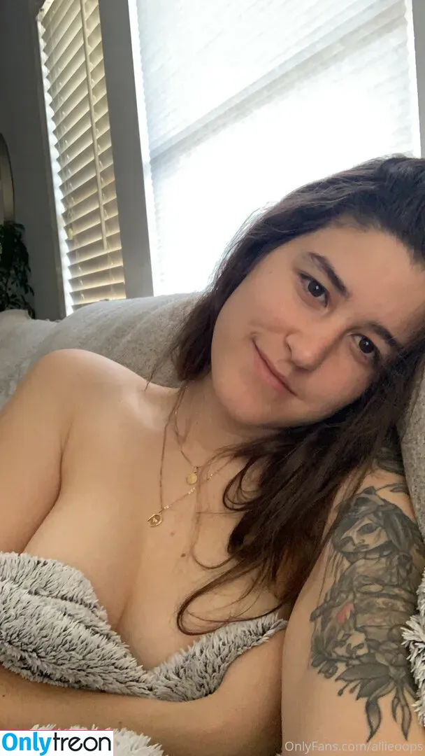 allieoops nude photo #0025 (cummanifesto)
