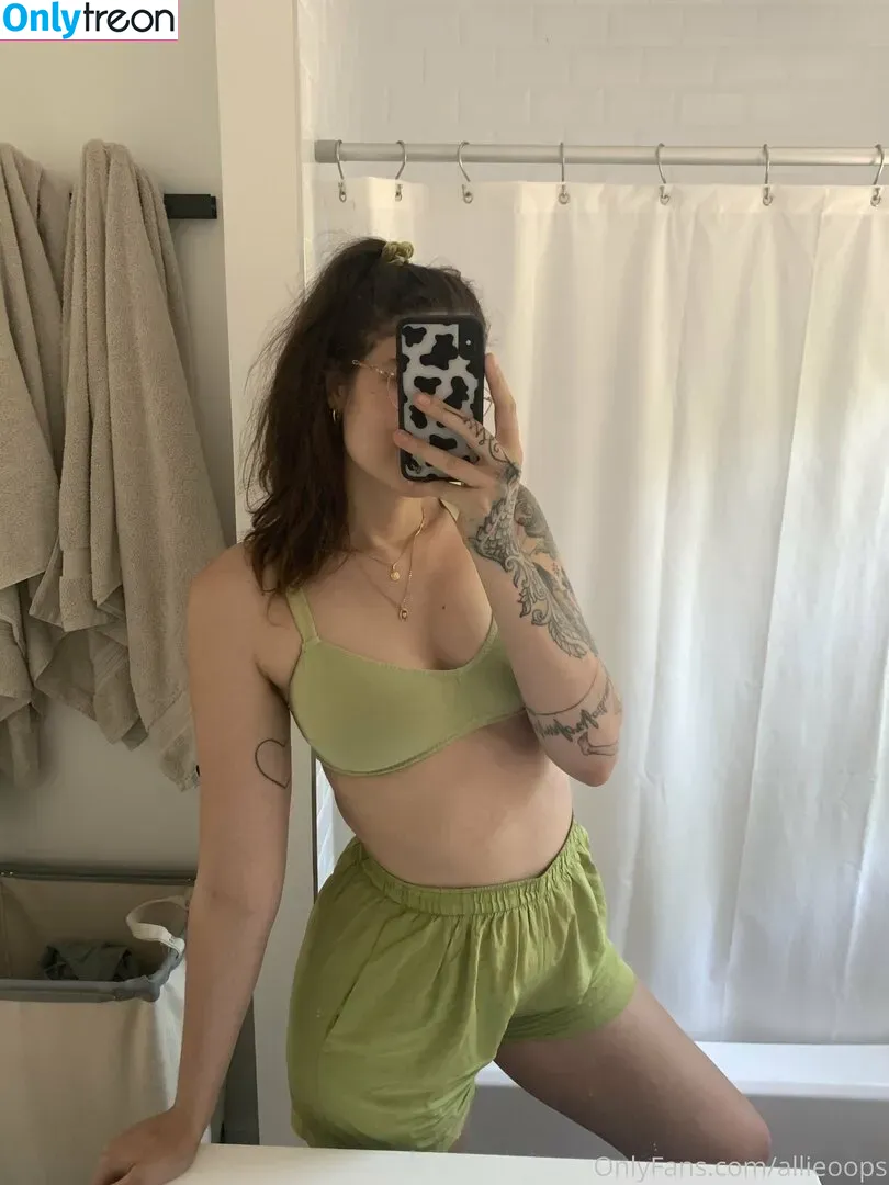 allieoops nude photo #0030 (cummanifesto)