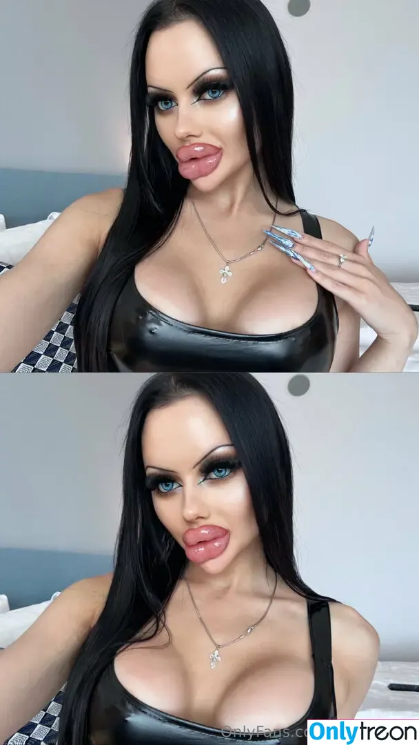 allison_alis nude photo #0324 (allison_alis)
