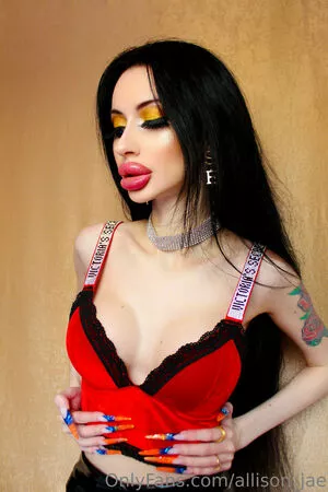 allison_jae / allison_manuella фото голая #0063