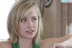 Allison Mack / allisonmack729 nude photo #0068