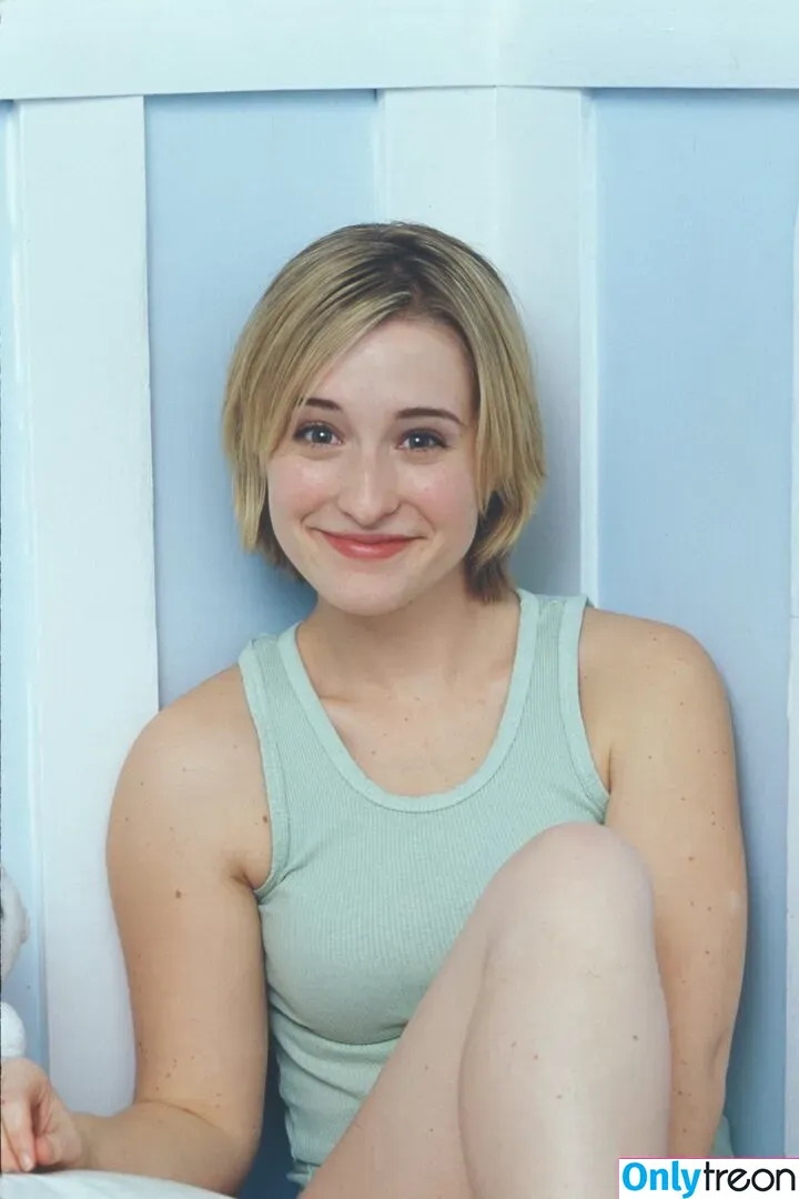 Allison Mack nude photo #0009 (allisonmack729)