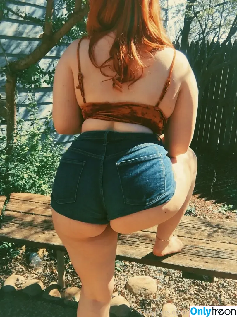 Allisonivyx голая photo #0229 (allisonivymusic)