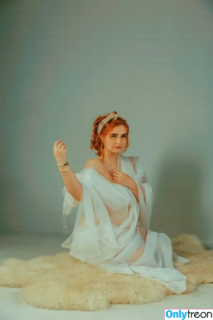 Allisonivyx голая photo #0258 (allisonivymusic)