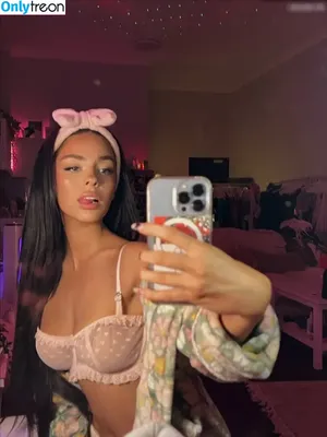  nude photo #0003