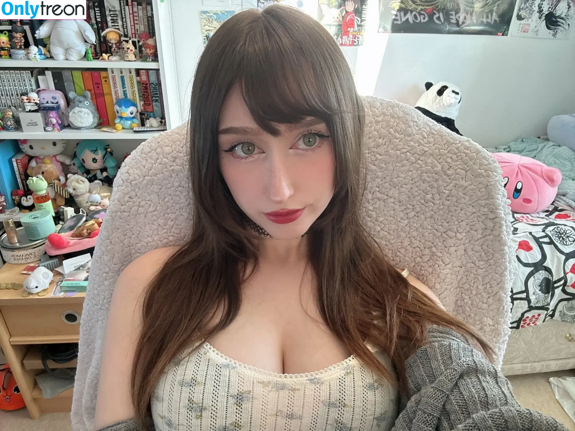 Allykitti nude photo #0230 (ally_katt / allykitti_ / crywink_)