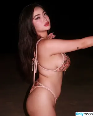 Allysa Bea / 254771259 / allysa.bea фото голая #0042
