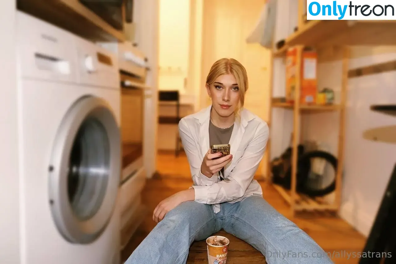 allyssats голая photo #0005 (allyssats)