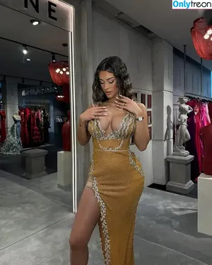 Almira Azemi / almirra.az nude photo #0070