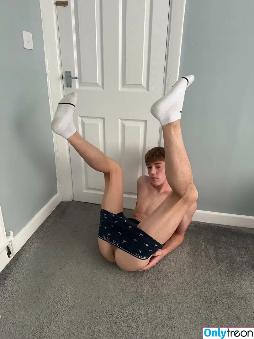 alo_twink nude photo #0048 (ethan_and_brett)