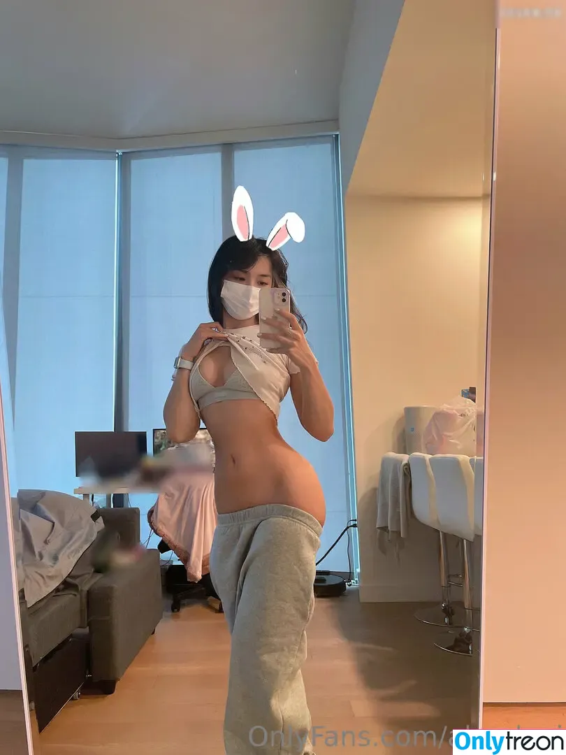 Aloedvni nude photo #0016 (Aloedvni)