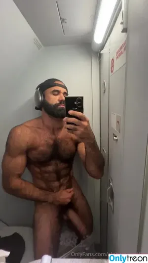 alphatopwolf22 / alphawolfcvlt nude photo #0099