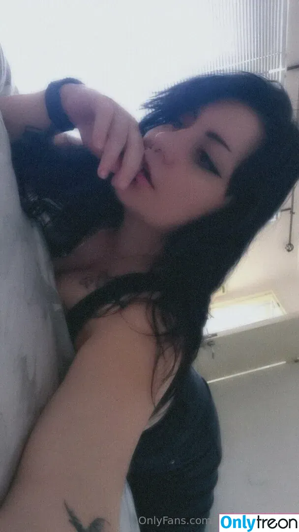 Alrighty_P3ach nude photo #0020 (alrighty_peach)