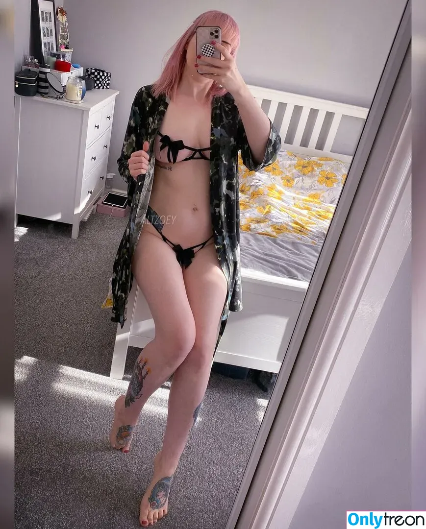 altzoey nude photo #0078 (itsaltzoey / itspinkzoey)