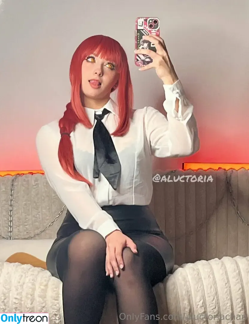 aluctoriachan nude photo #0090 (aannaavictoria)