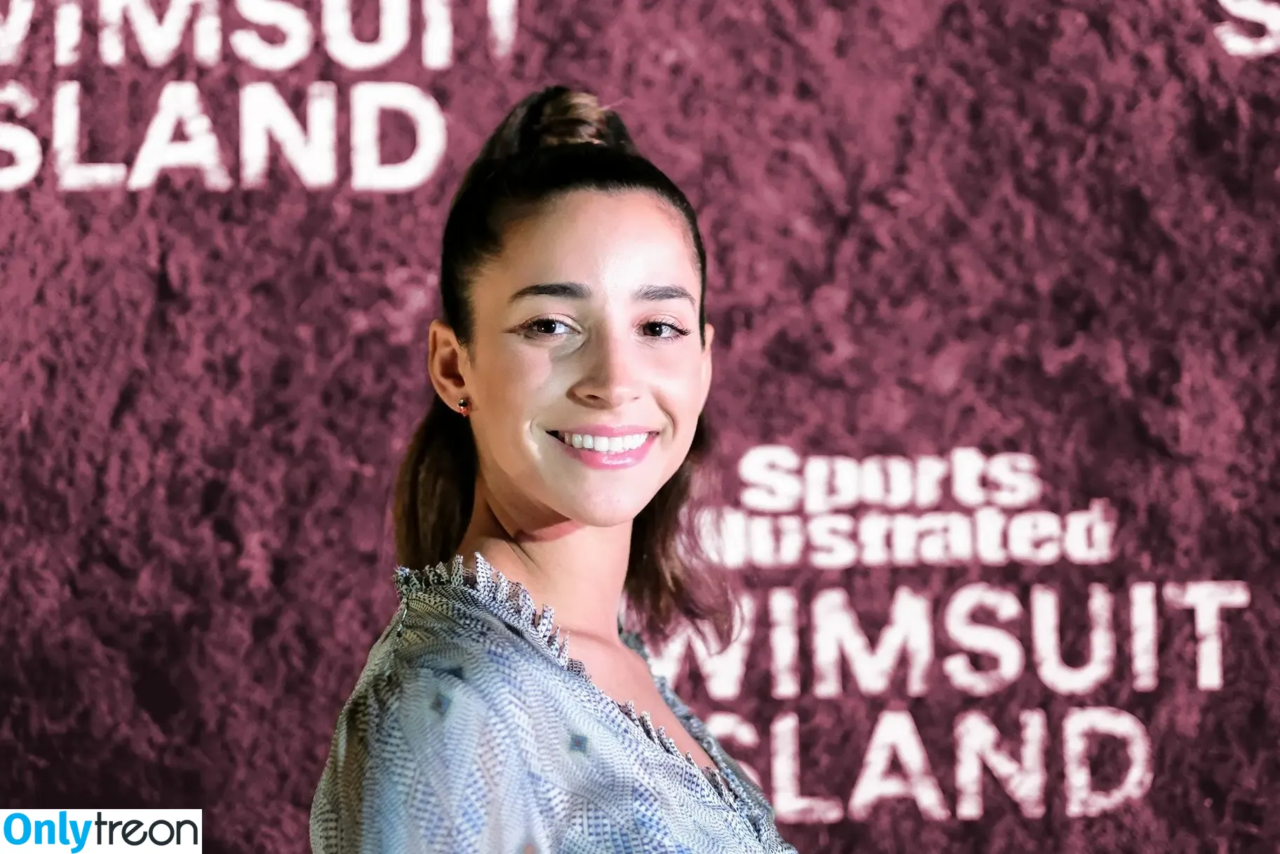 Aly Raisman голая photo #0421 (alyraisman)
