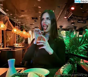 aly_ts / alyjofficial / 💜𝓐𝓵𝔂💜 фото голая #0641