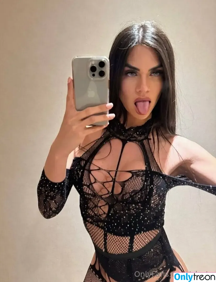 aly_ts nude photo #0621 (alyjofficial / 💜𝓐𝓵𝔂💜)