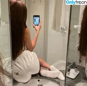  nude photo #0005